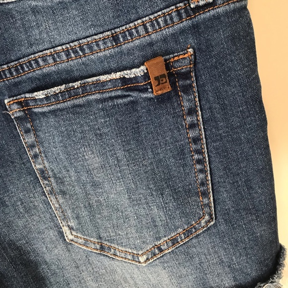 Joe’s Denim Shorts Women’s size 28 - Picture 6 of 6
